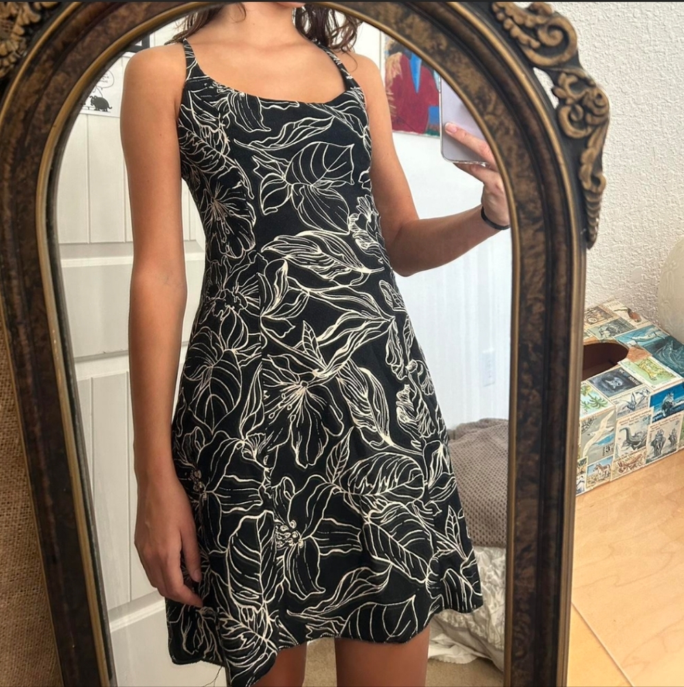 H&M Floral Linen Crossback Mini Dress | Size Small